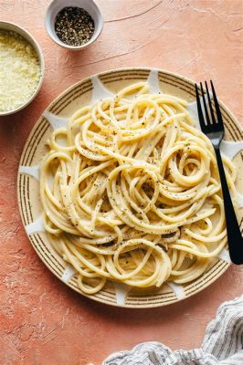   Cacio e Pepe: ความหอมกรุ่นของชีสและพริกไทยดำที่ลงตัวใน จา